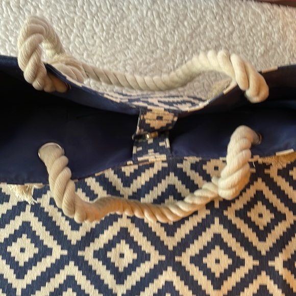 Summer and Rose canvas bag.  Great for the beach!! - Picture 5 of 8